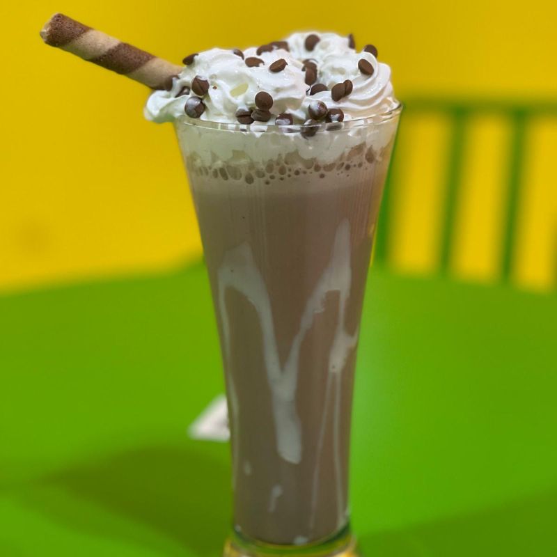 ÇİKOLATALI MILKSHAKE